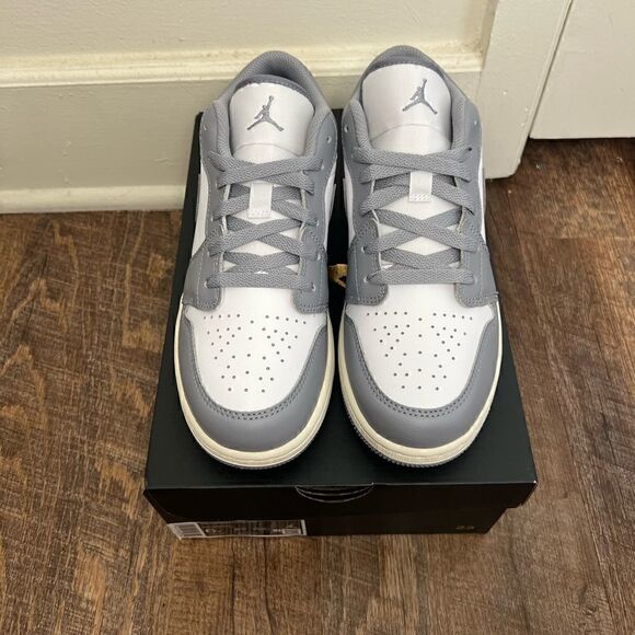 Nike Air Jordan 1 Low Vintage Stealth Grey/White Sneakers Size 6Y/7.5W - Picture 3 of 10
